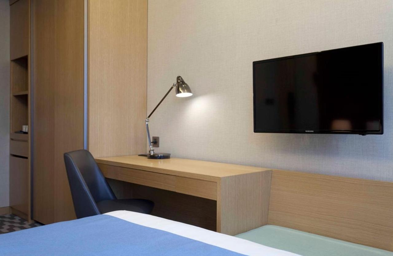 Days Hotel By Wyndham Seoul Myeongdong Zewnętrze zdjęcie