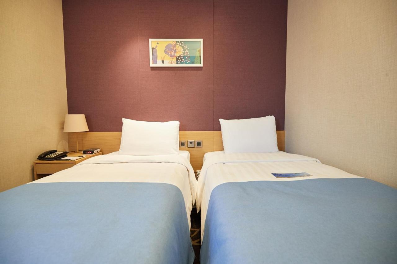 Days Hotel By Wyndham Seoul Myeongdong Zewnętrze zdjęcie