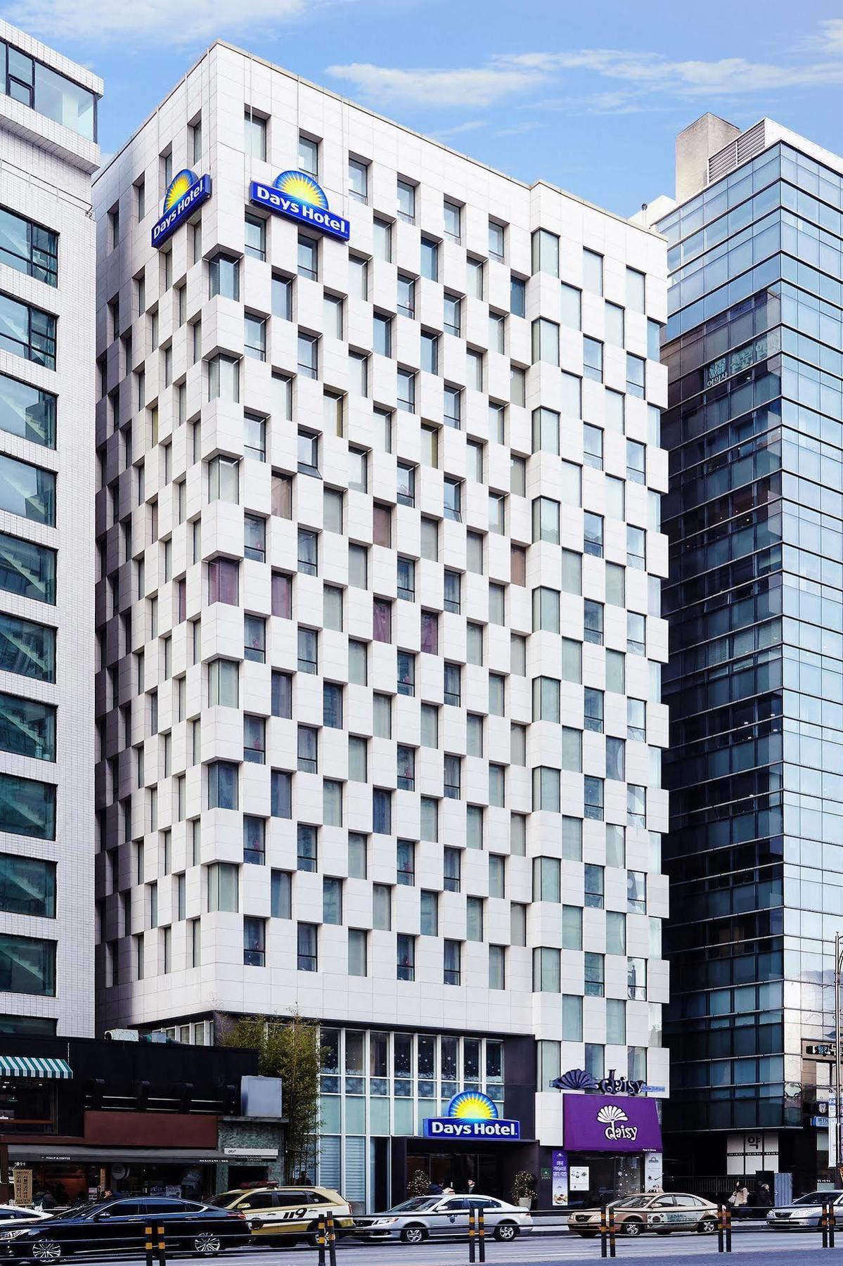 Days Hotel By Wyndham Seoul Myeongdong Zewnętrze zdjęcie